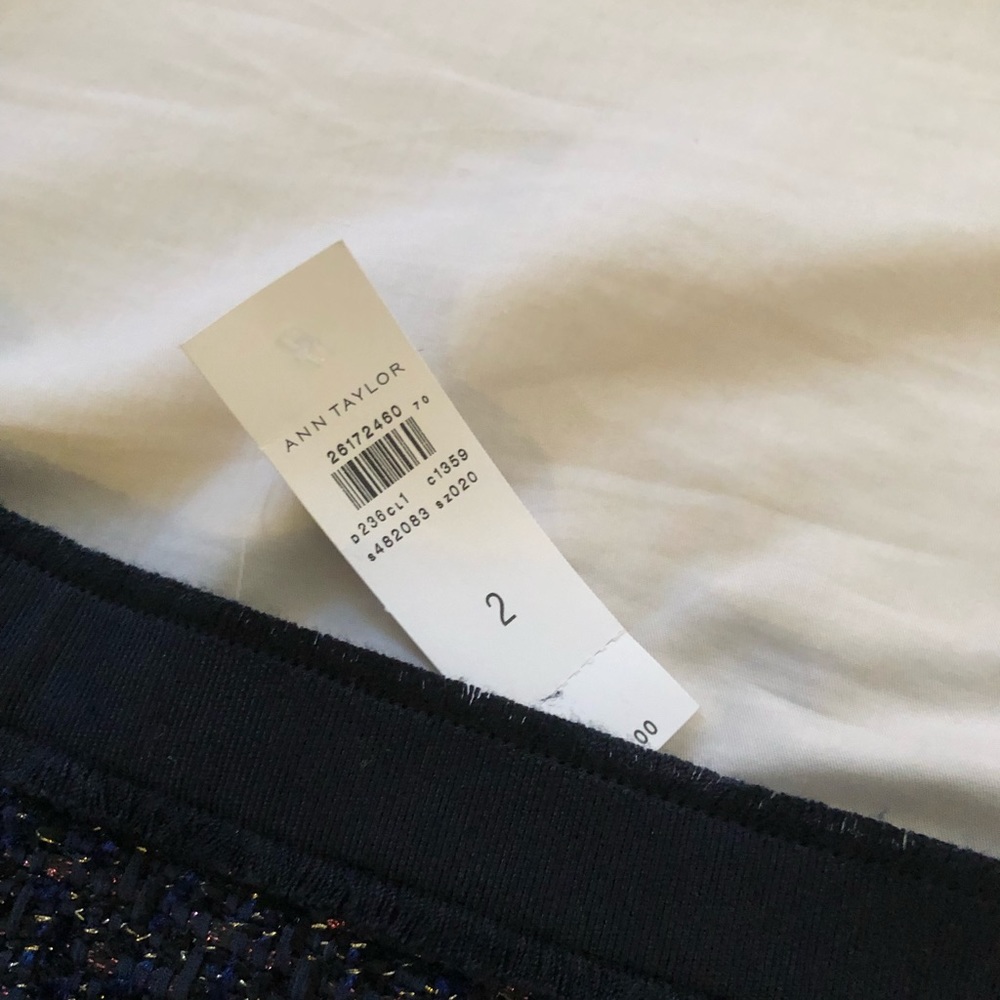 Brand new Ann Taylor skirt, business casual - Picture 2 of 2